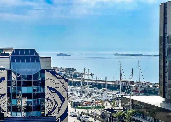 Nordic Style With Sunny Marina Views * Bodø